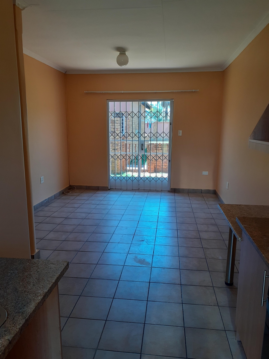 2 Bedroom Property for Sale in Vaalpark Free State